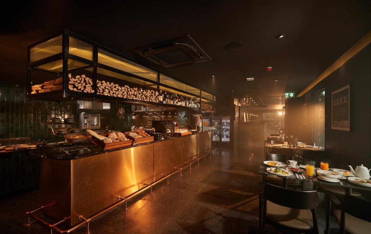 The Gravitique Hotel Khaosan Bangkok Exterior photo
